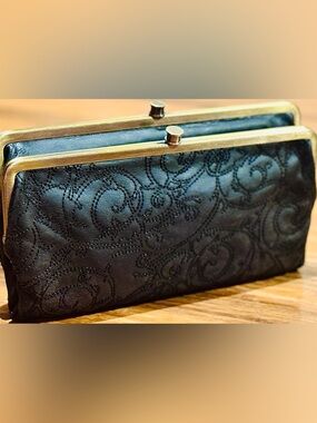 NWT - Hobo Lauren “Enchanted Floral” Leather Double Clasp Clutch in Black